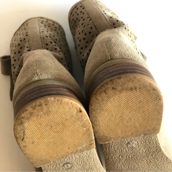 Sole Society Kaye Perforated Slouch Boots - Picture 13 of 16